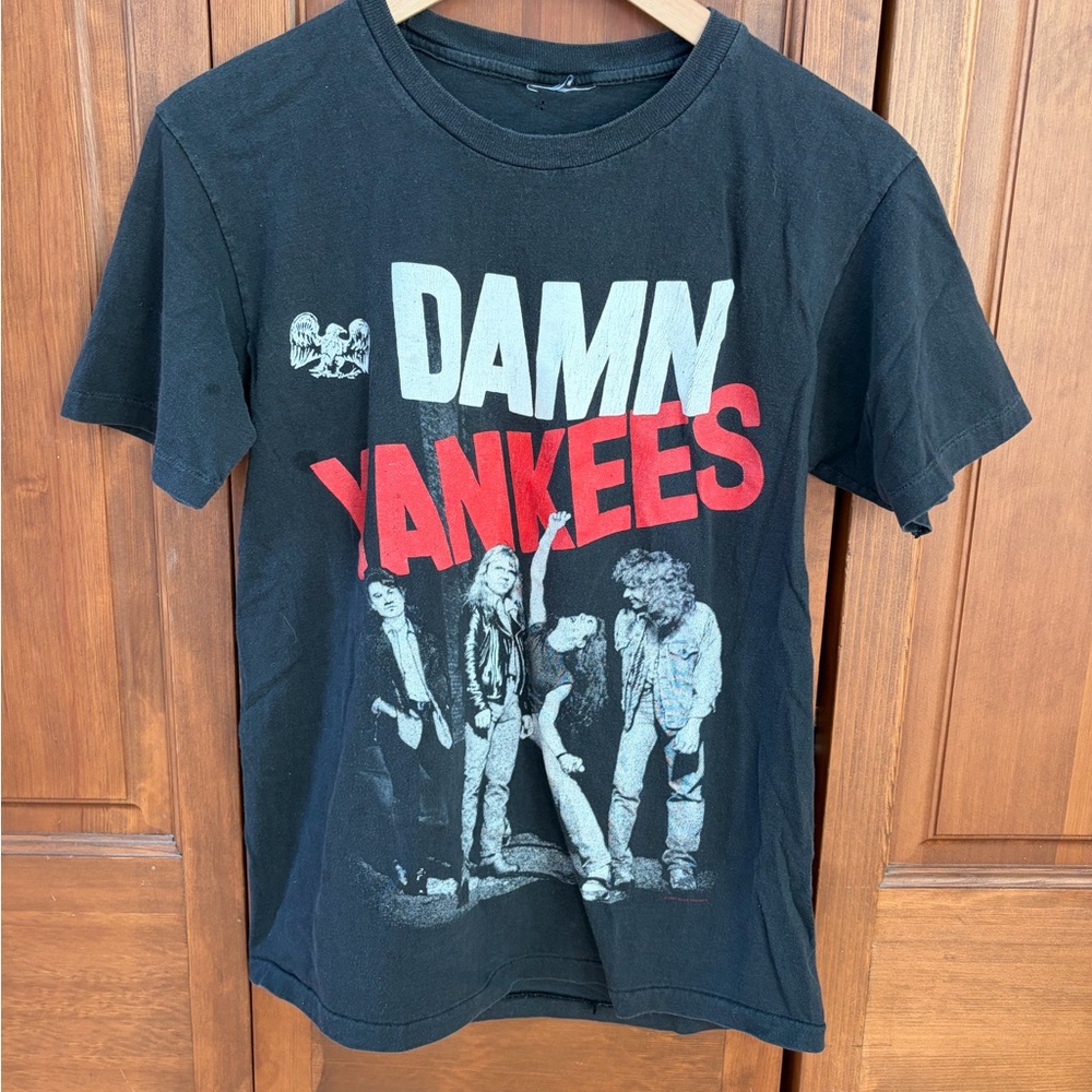 Damn Yankees Graphic Tee - Black & Red T-shirt